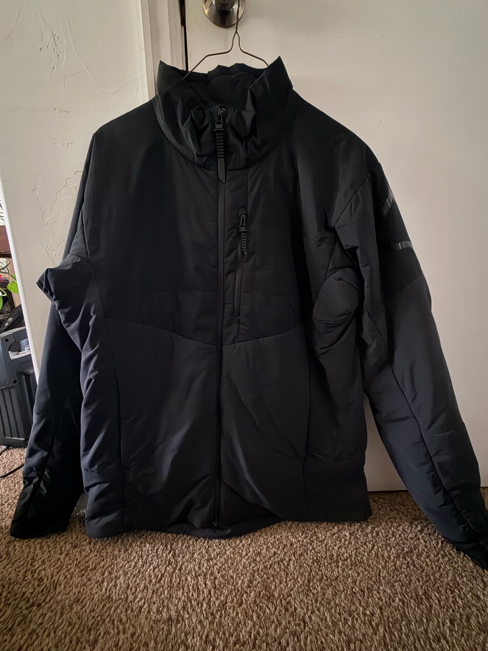 AspenOne Men's Black Insulated Jacket